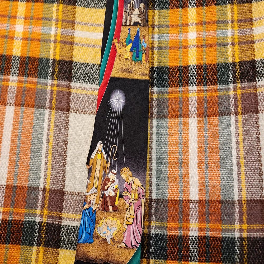 Vintage Y2K Holidays Handmade Nativity Scene Necktie.